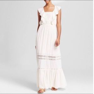 Mossimo Supply Co Small Bohemian Lace Crochet Ruffle Sleeve Maxi Dress